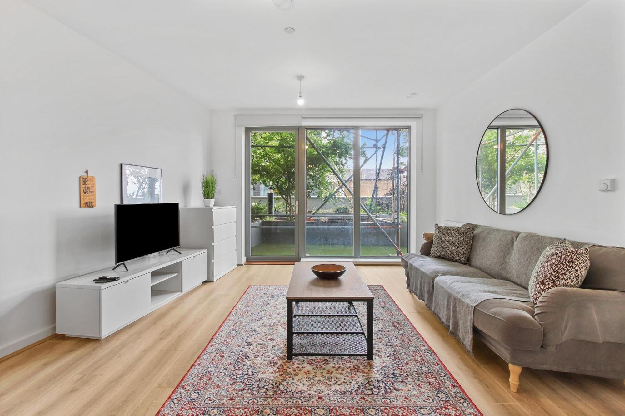 Centrally Located - Modern - 2Bed - 2Bath Apartment Londres Extérieur photo