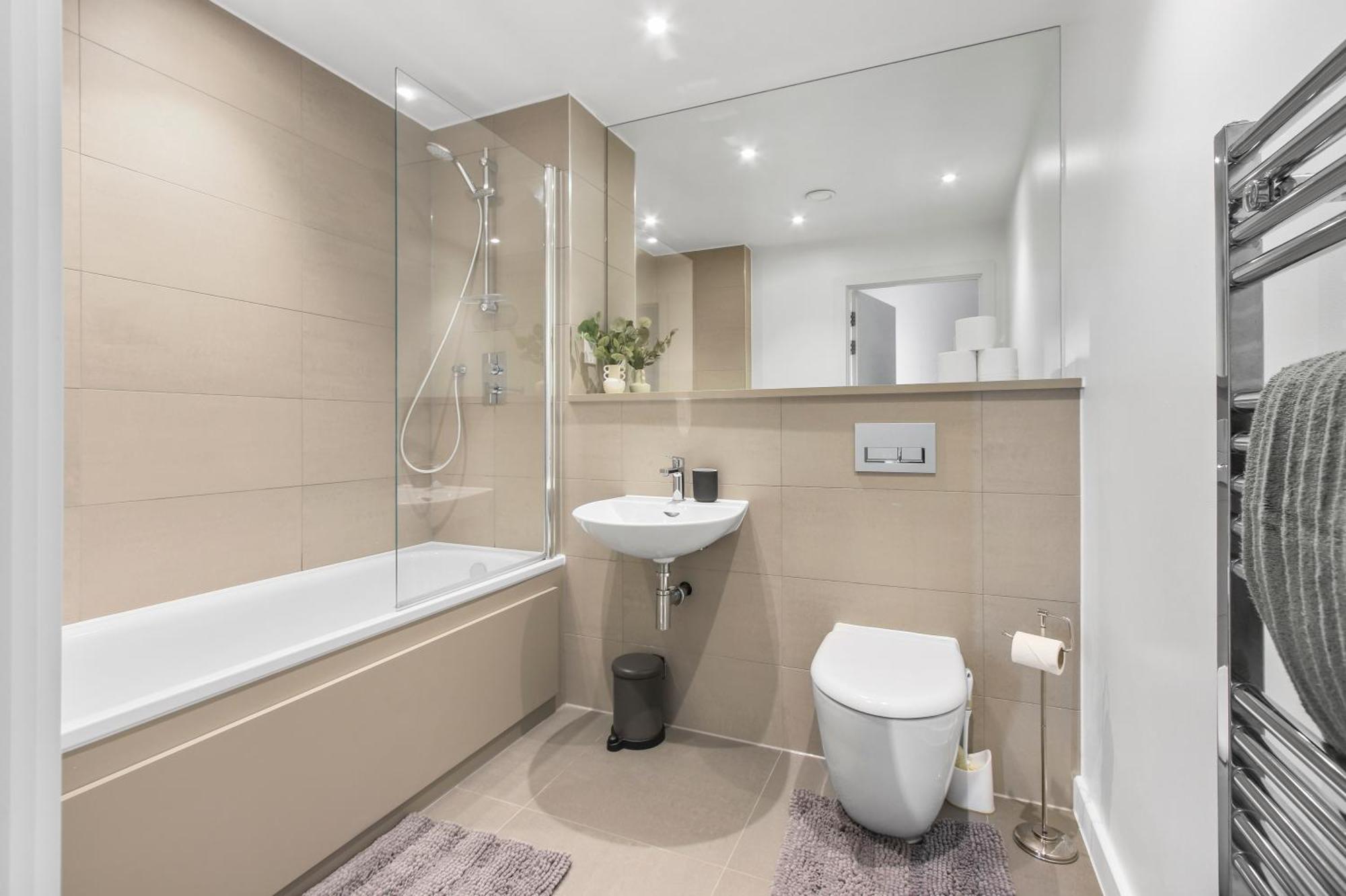 Centrally Located - Modern - 2Bed - 2Bath Apartment Londres Extérieur photo