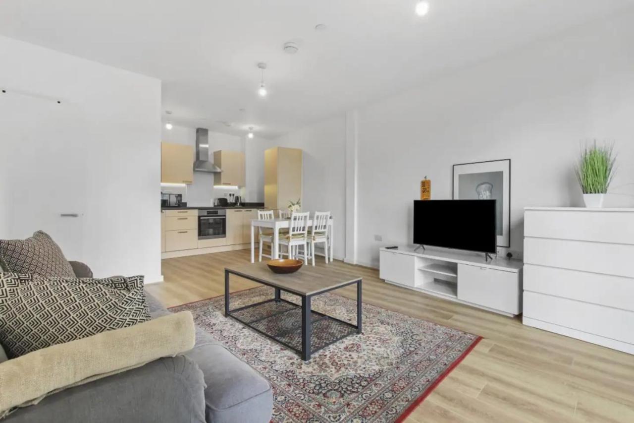 Centrally Located - Modern - 2Bed - 2Bath Apartment Londres Extérieur photo