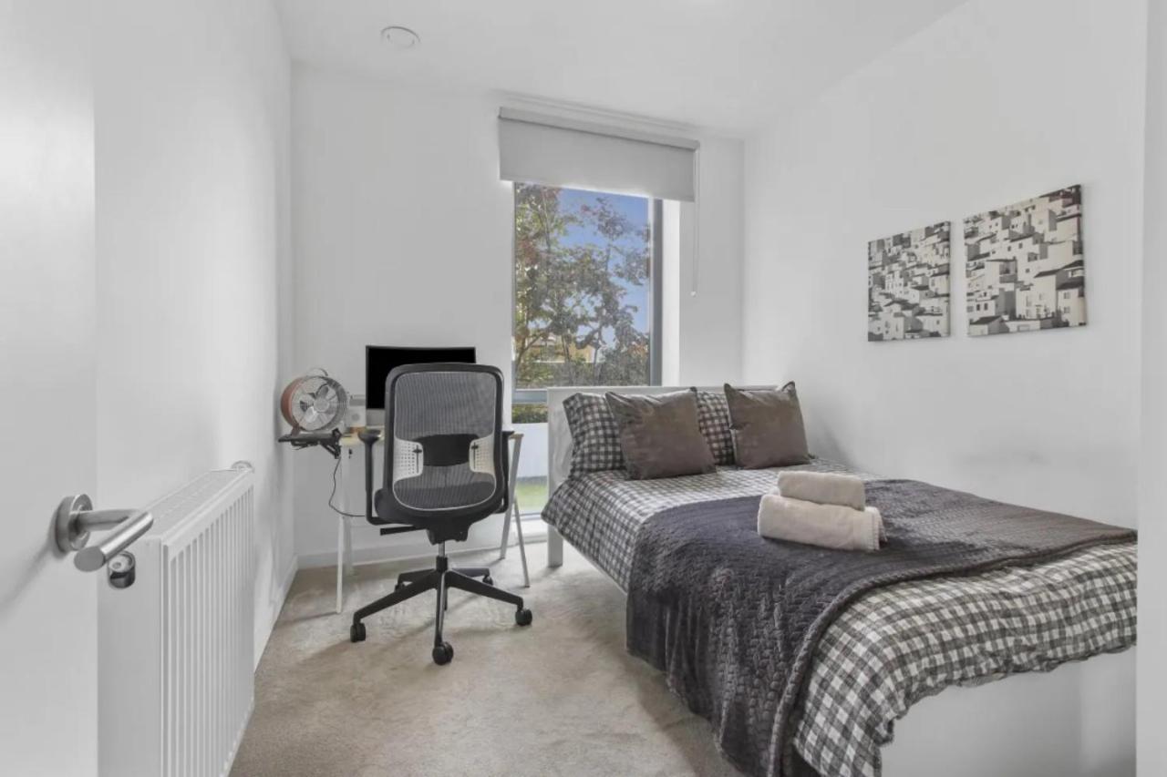 Centrally Located - Modern - 2Bed - 2Bath Apartment Londres Extérieur photo